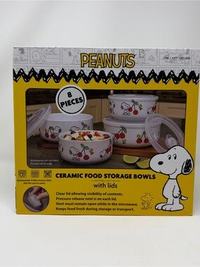 PEANUTS Snoopy Woodstock Ceramic Food Storage Bowls Vented Lids Set of 4 NWT